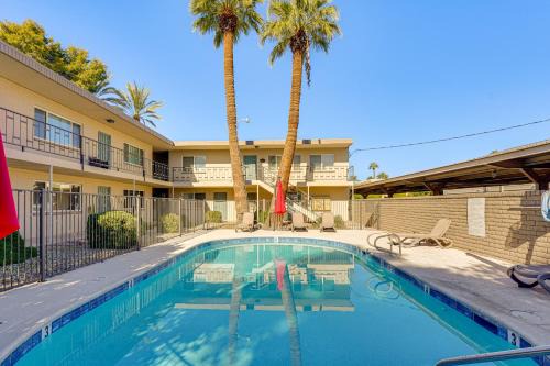 South Scottsdale House | Summer-Ready Old Town Condo w/Pool & Patio Access
