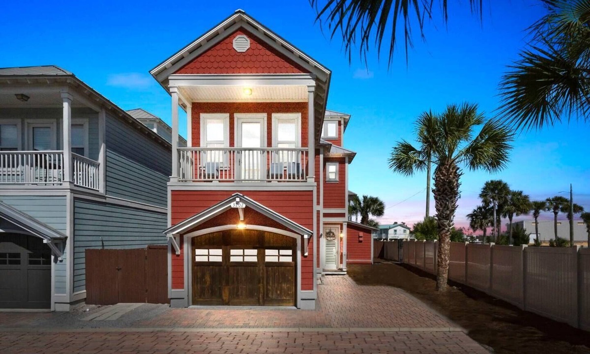 Waterside Village House | Summer Ready! | Pool | Foosball | Dog Friendly