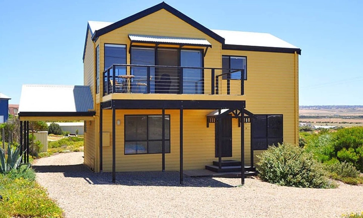 Middleton House | Summer Salt Middleton - Waterview