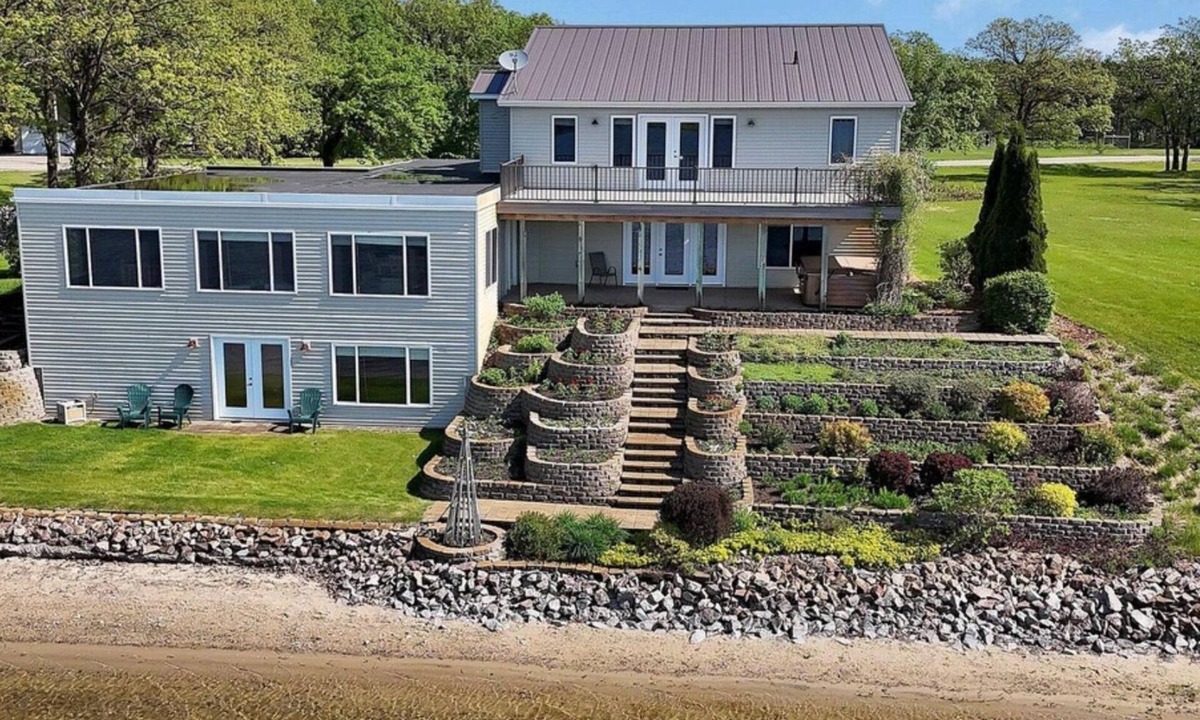 Browerville House | SUMMER TIME - Making Memories of a Lifetime!