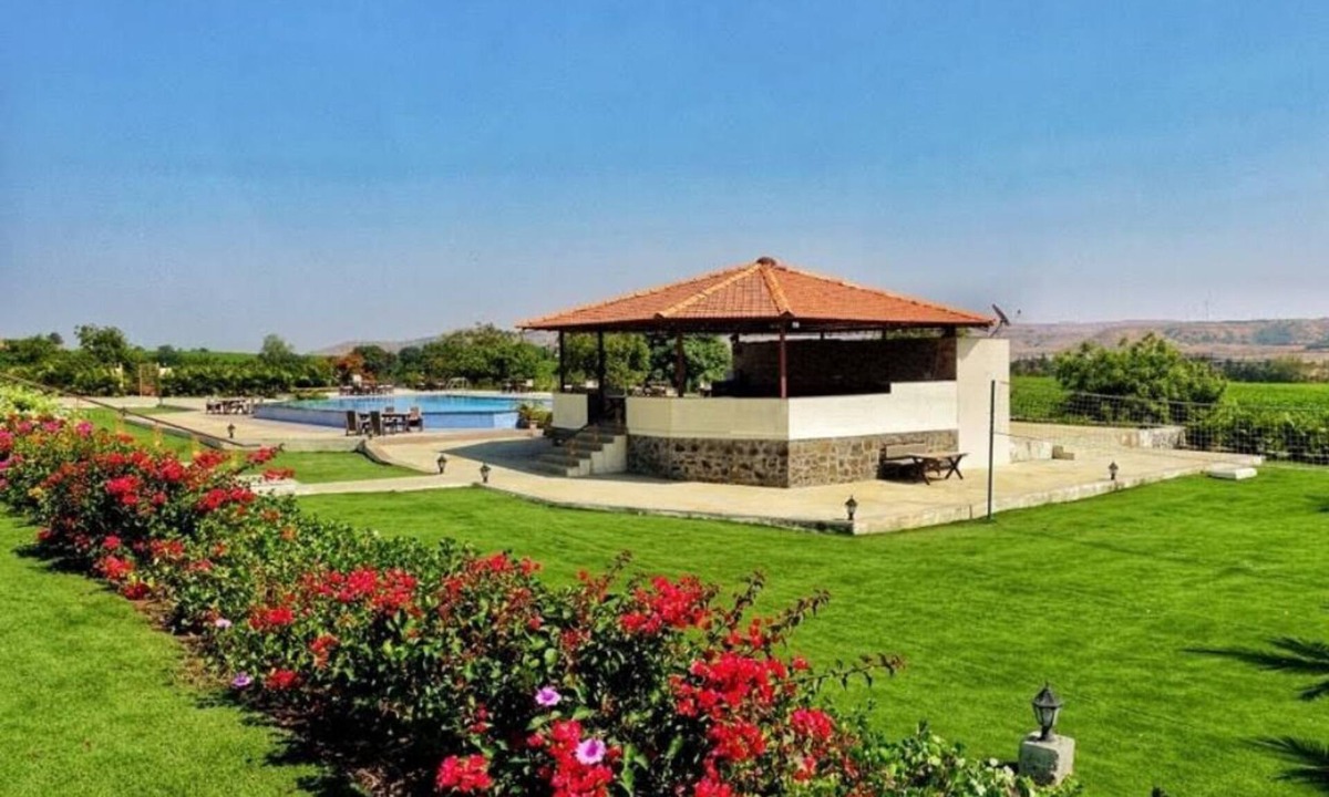 Sinnar Hotel | SUMMER VINES