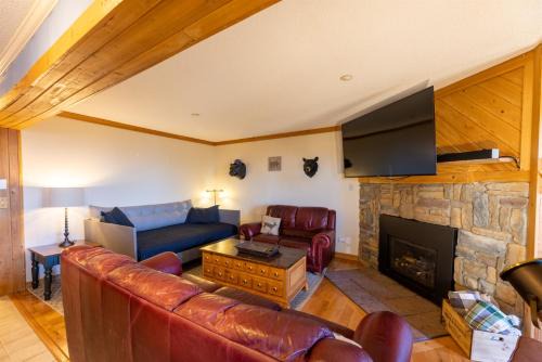 Snowshoe Apartment | Summit 108B 3BR,Sunset views, FreeParking