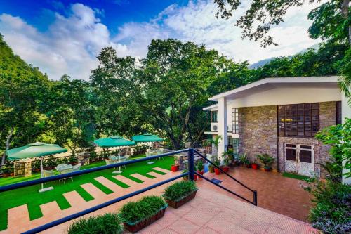 Dhunar Gaon Resort | Summit By The Ganges Beach Resort & Spa