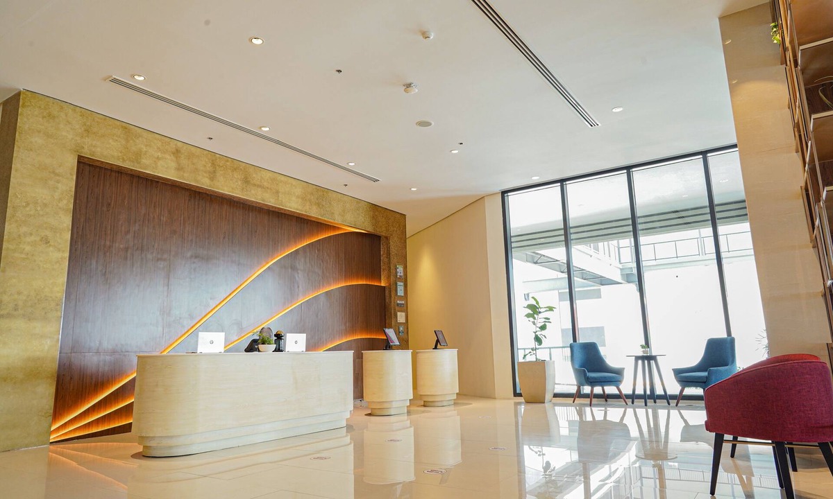 Naga Hotel | Summit Hotel Naga