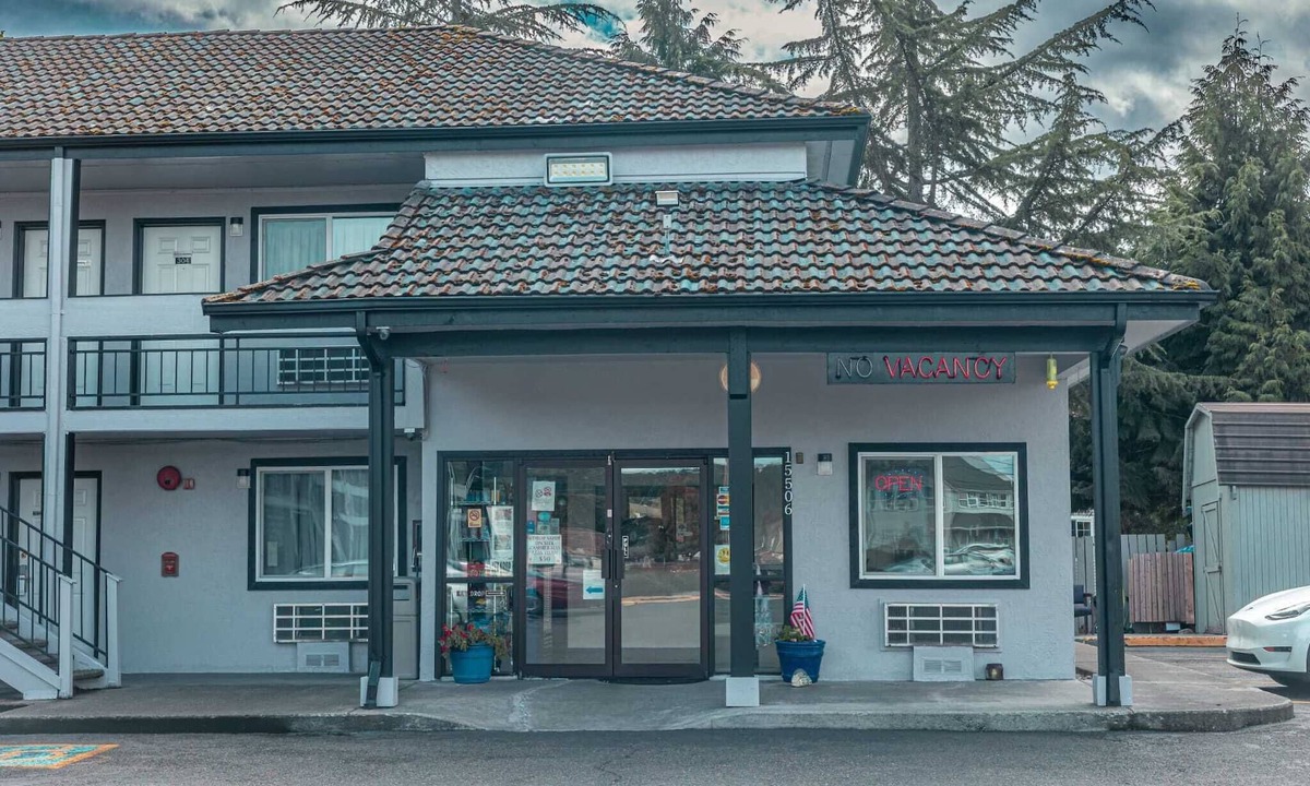 Sumner Hotel | Sumner Motor Inn