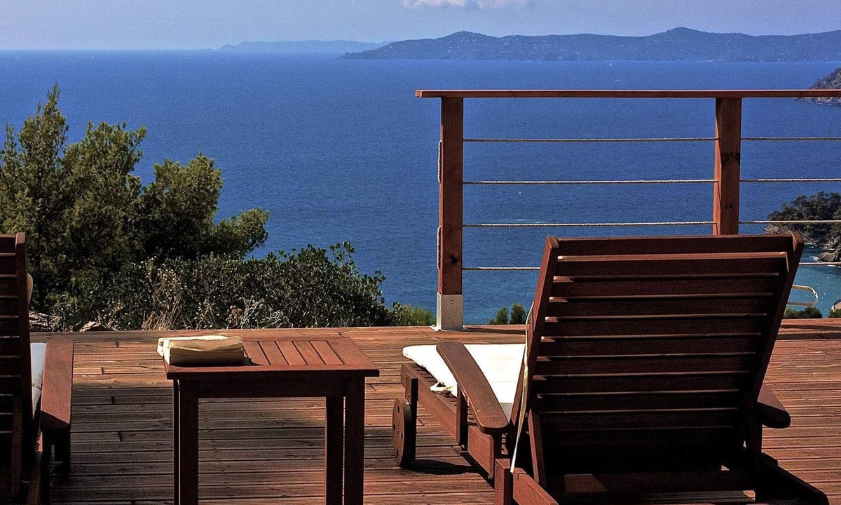Le Rayol Villa | Sumptuous villa, comfortable, close to all amenities and beaches