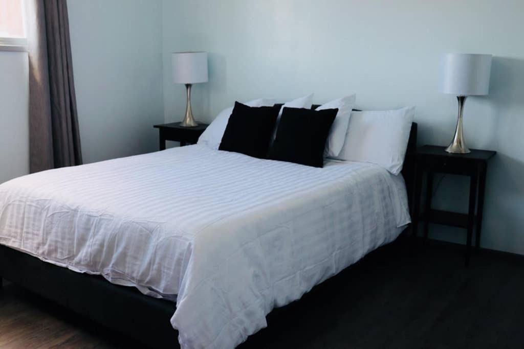 Maple Creek Apartment | Sun Dog Manor