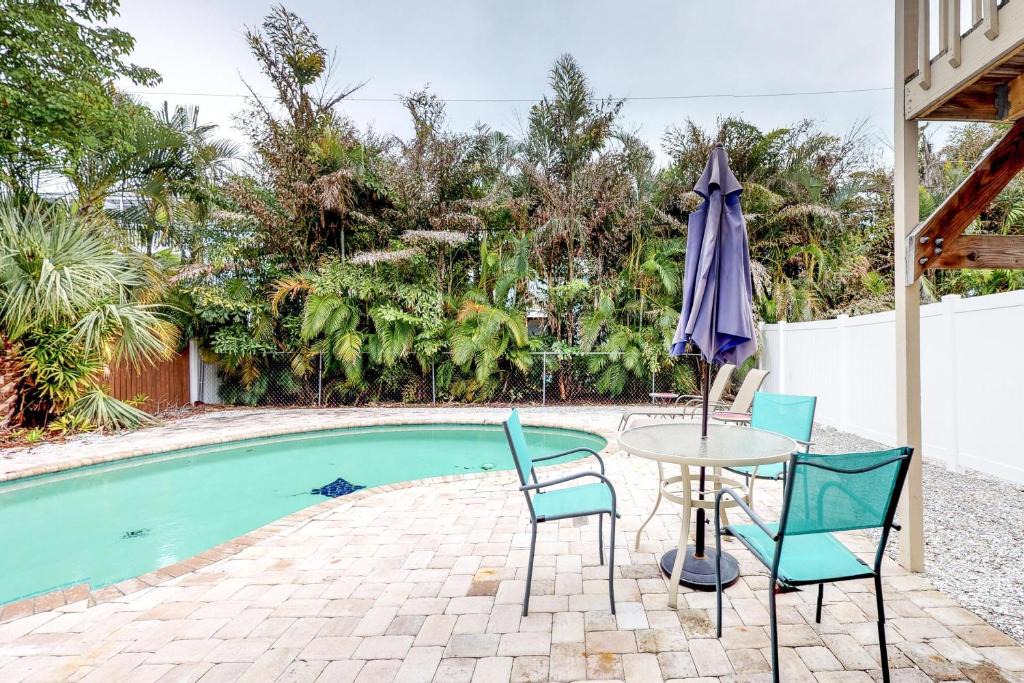 Holmes Beach House | Sun Ray