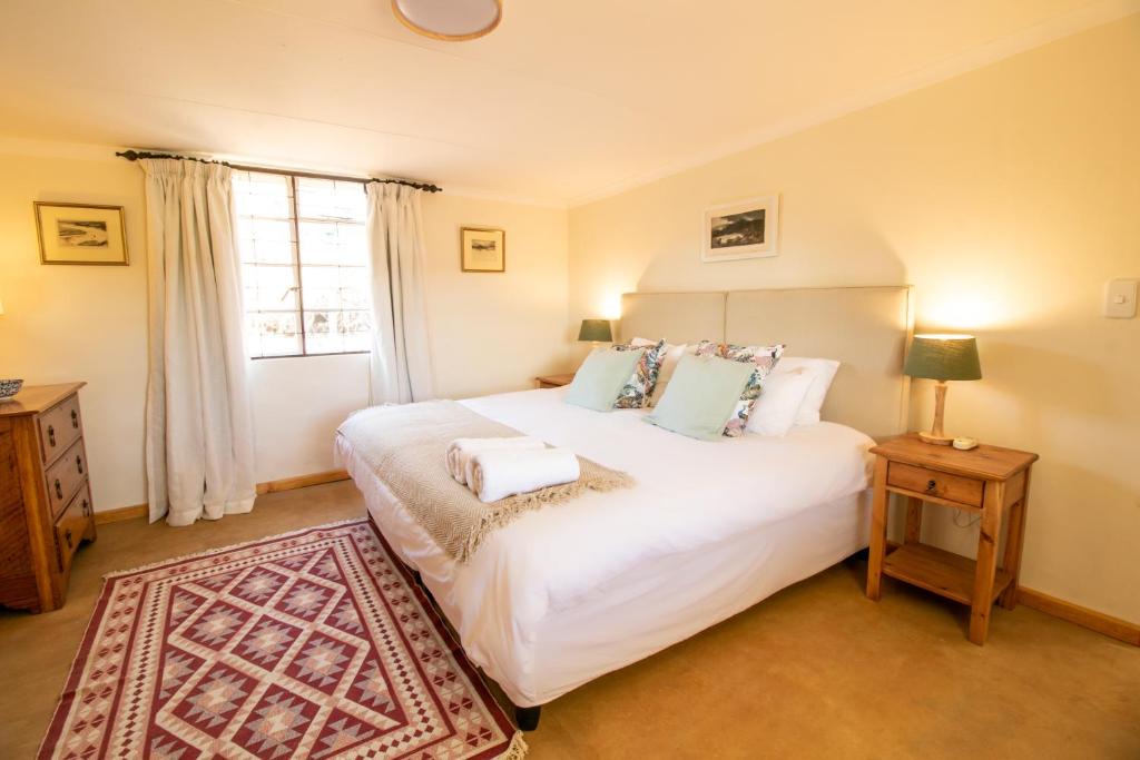 Graaff-Reinet House | Sunbird Cottage