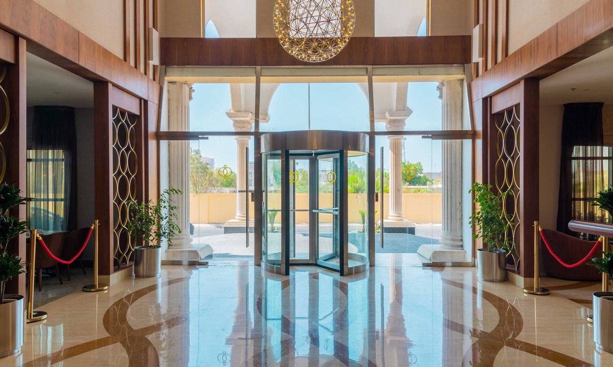 Jeddah Hotel | Sunday Emerald Hotel