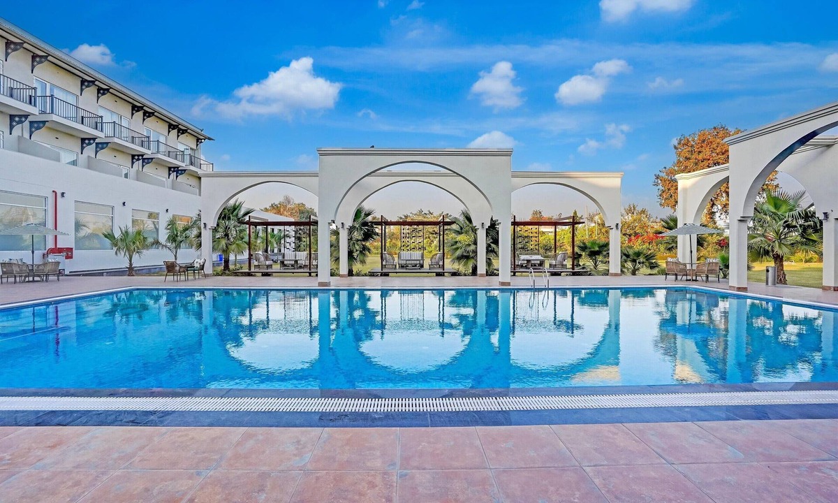 Bissar Akbarpur House | Sunday Resort & Spa Manesar Gurugram