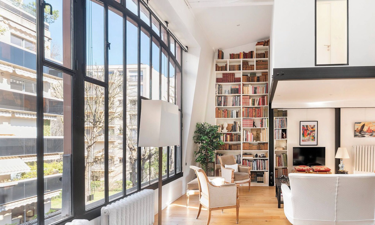 Auteuil Apartment | Sunny duplex in Paris-Auteuil, near Roland Garros - sleeps 6