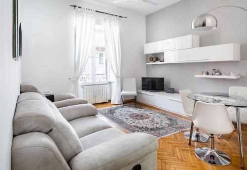 Salario Apartment | Sunny flat near Villa Borghese