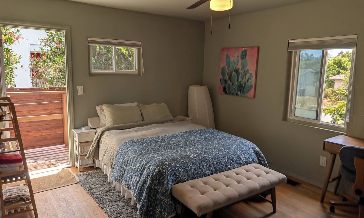 El Cajon House | Sunny quiet 1BR suite—private entry, pet-friendly