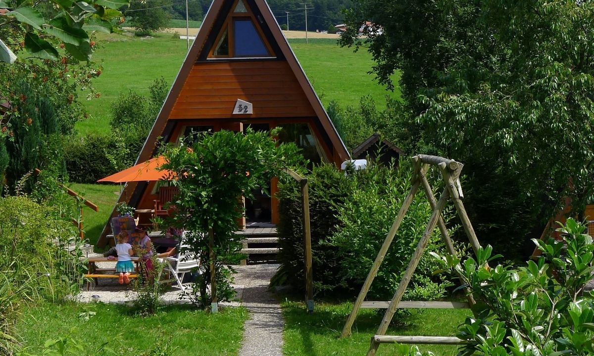 Waldkirchen House | Sunny, quiet vacation home by the lake