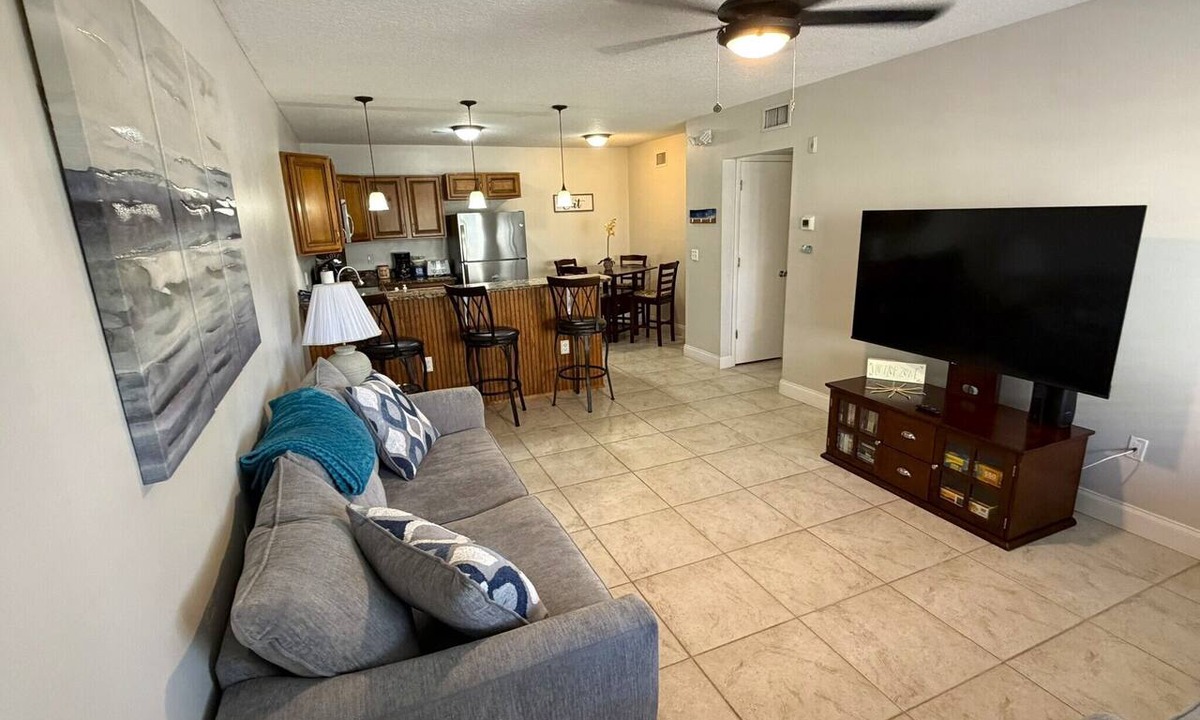 Cocoa Beach Condo | Sunny Sands in Cocoa Beach - Partial Oceanview