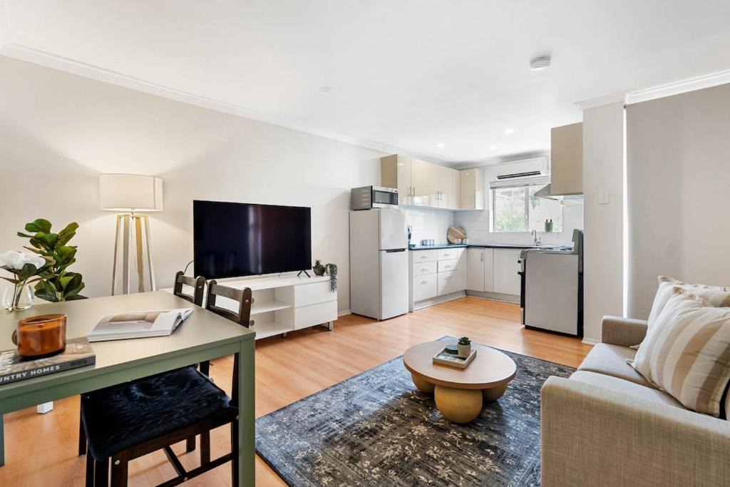 Mosman Park Apartment | Sunny Side Studio - Mosman Park