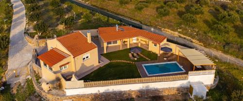 Elaia House | Sunny Villa Elia