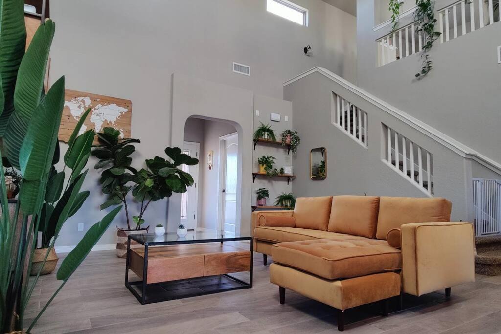 Anthony House | Sunnyside Home - Anthony TX