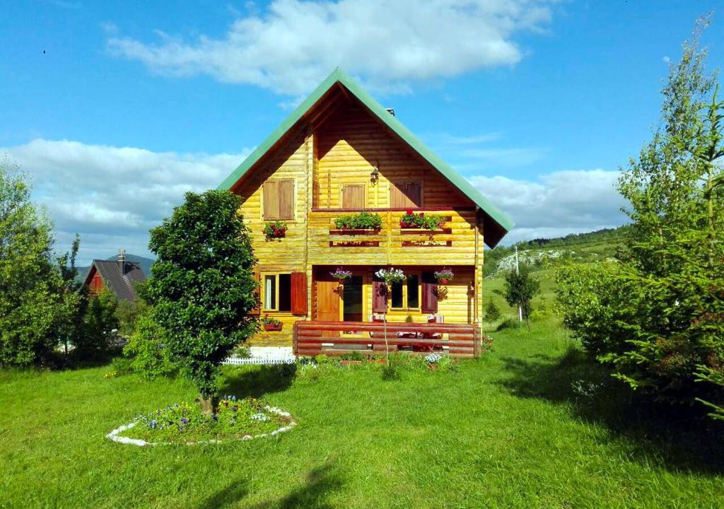 Zabljak House | Sunnyside