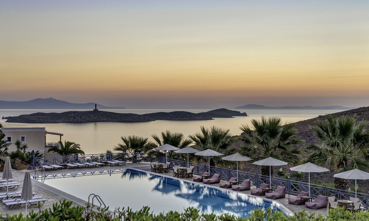 Azolimnos House | Sunrise Beach Suites