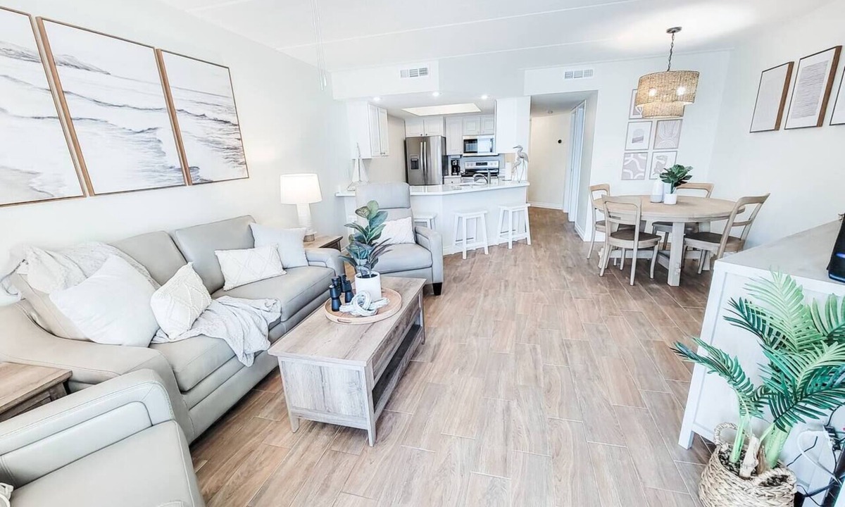 Ponce Inlet Condo | Sunrise Solitude Oceanfront Condo - Heated Saltwater Pool Incredible Sunrises