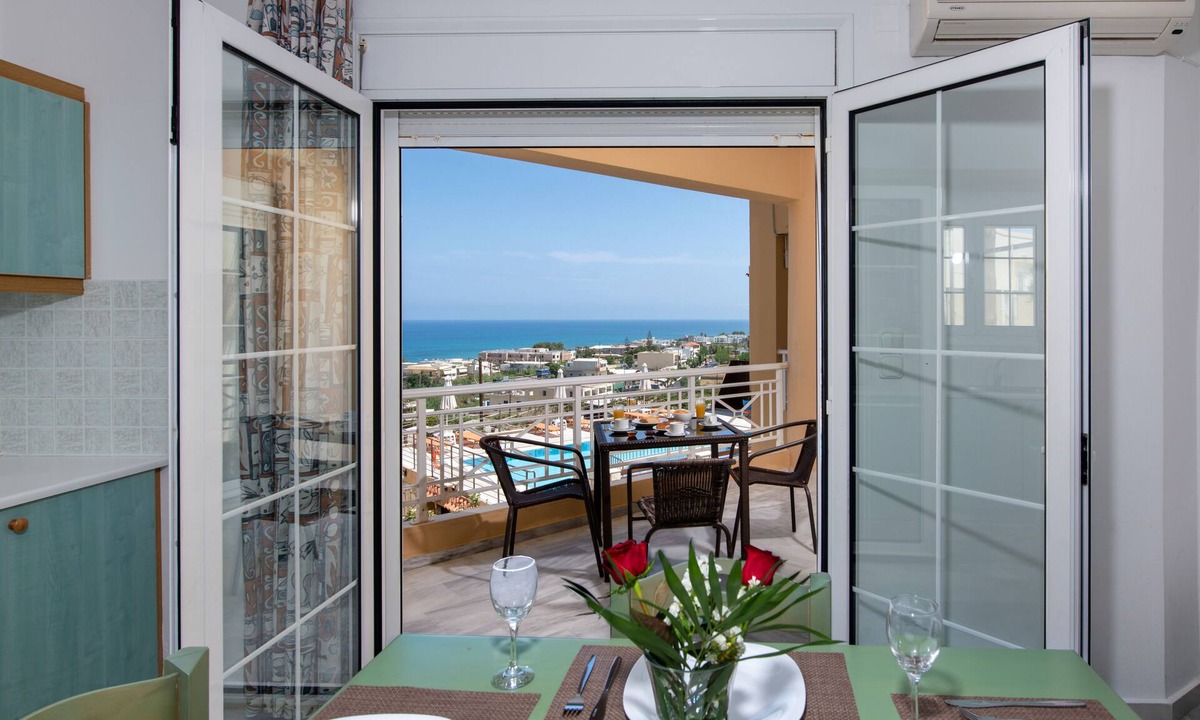 Sfakaki House | Sunrise Studios & Apartments