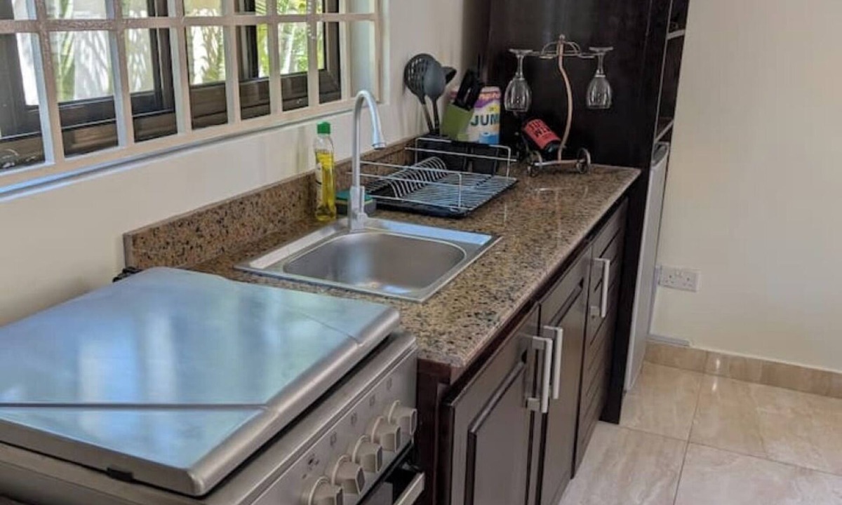 Prampram House | Sunrise & Sunset Kitchenette Villas – Chic Coastal Hideaway Surrounded by Nature