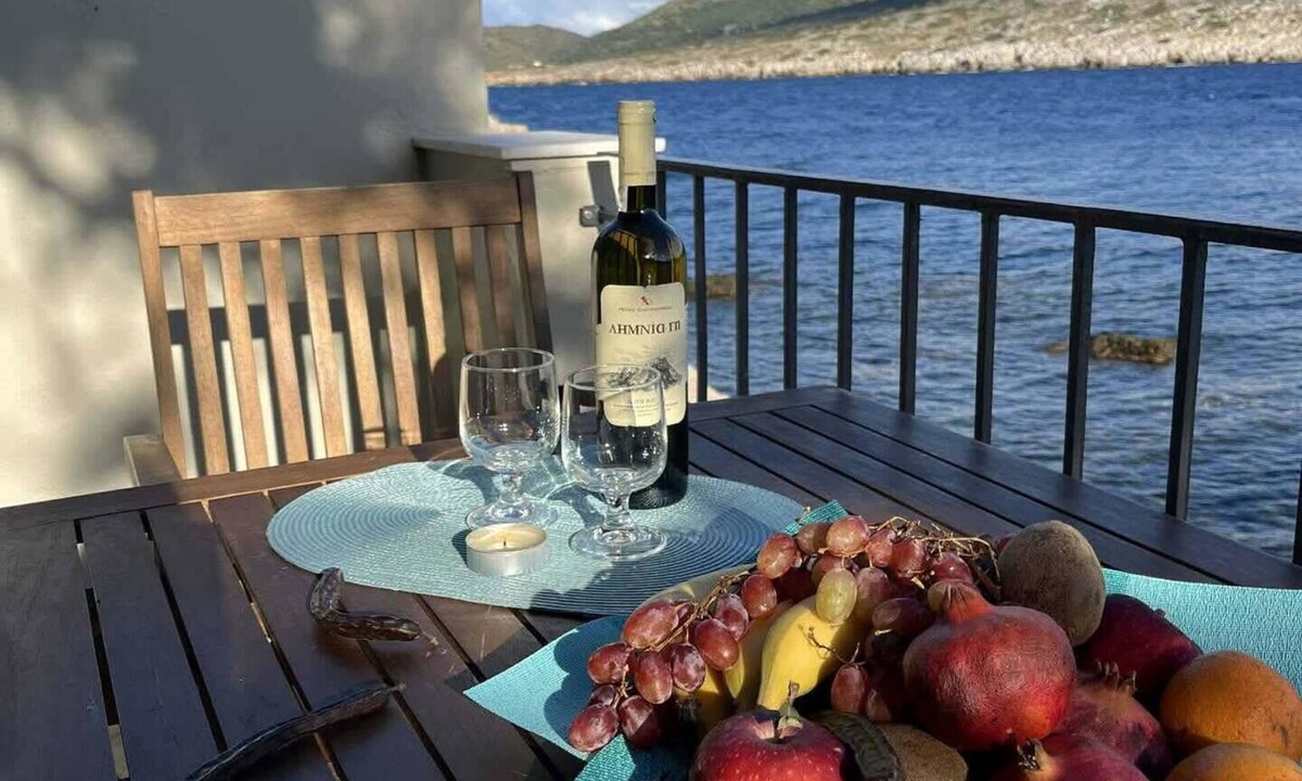 Kardamyla Villa | Sunrise View