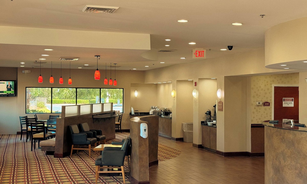 Brunswick Hotel | Sunsera Boutique Suites