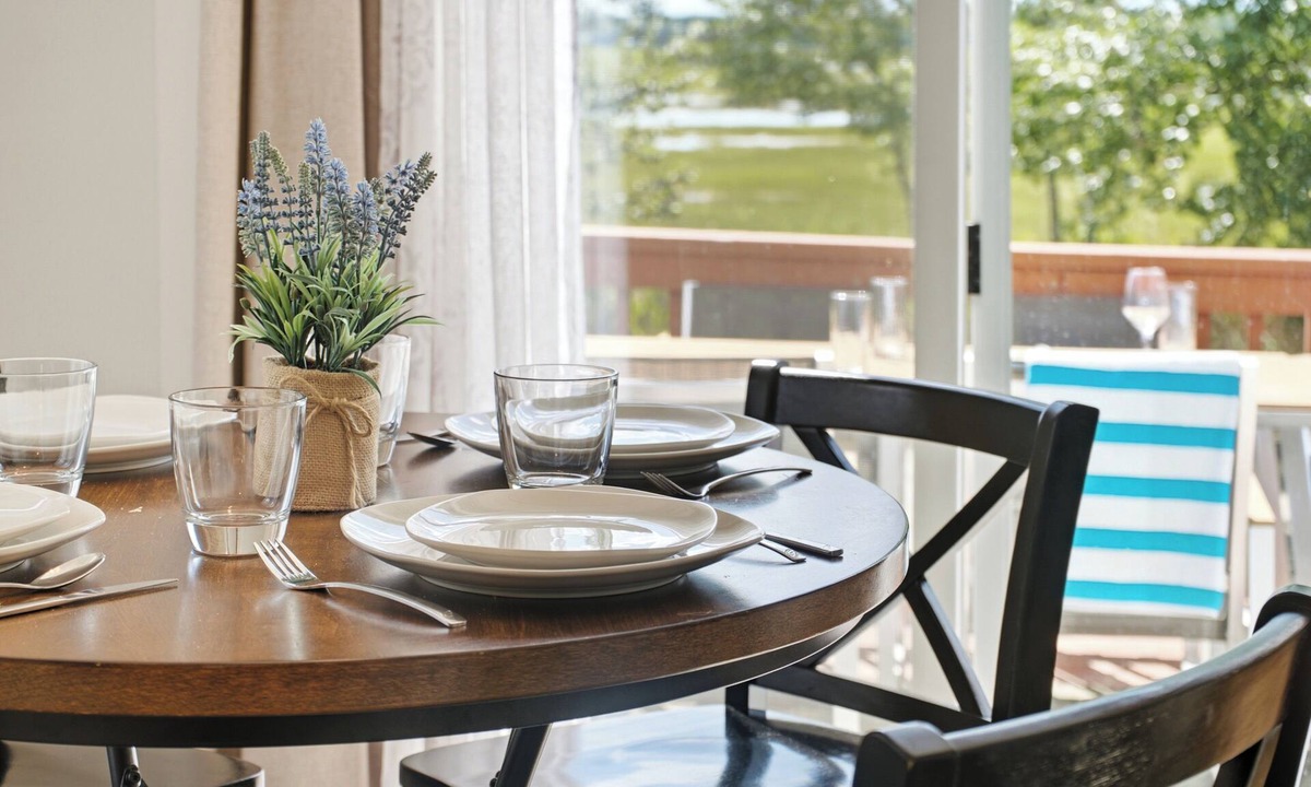 Salisbury Beach House | Sunset at Summers Place