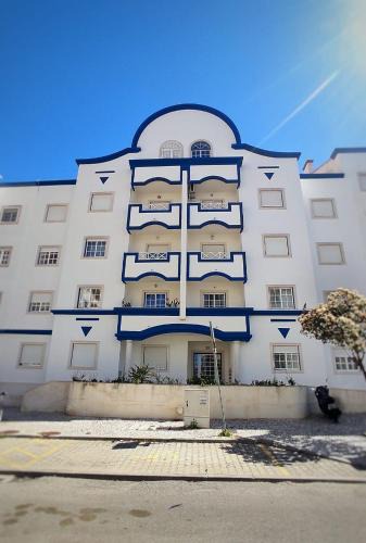 Alcochete Apartment | Sunset Balcony Duplex