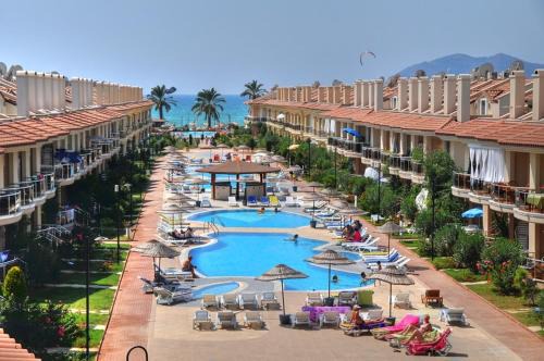 Fethiye City Center Apartment | Sunset Beach Club Aqualettings Mermaid 5