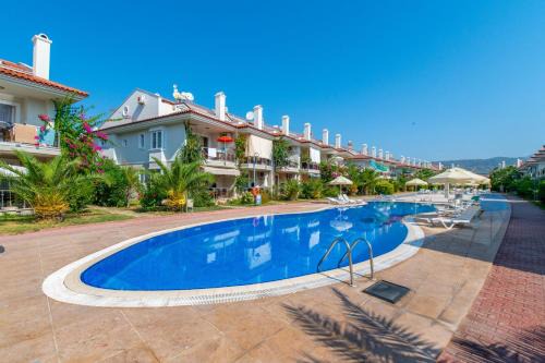 Fethiye City Center Apartment | Sunset Beach Club Aqualettings Mermaid 37