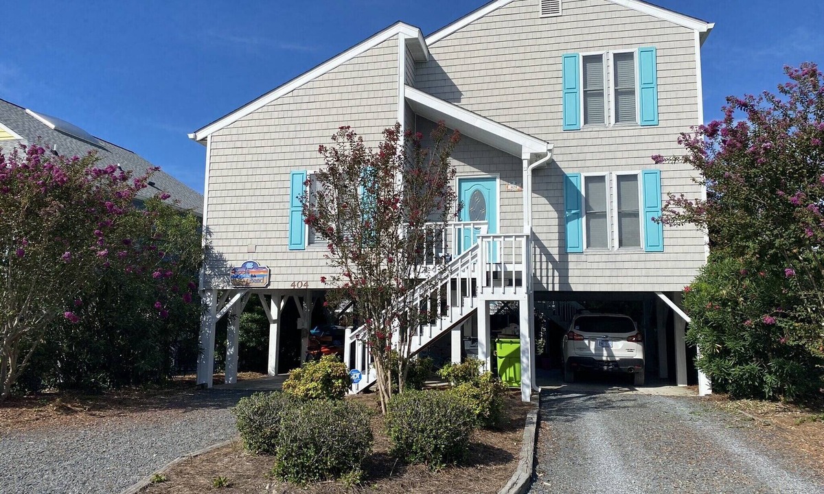 Sunset Beach House | Sunset Beach island home - canal front! Close to beach!