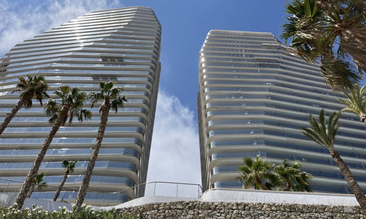 Cala Apartment | SUNSET CLIFFS mediterranean style apartment