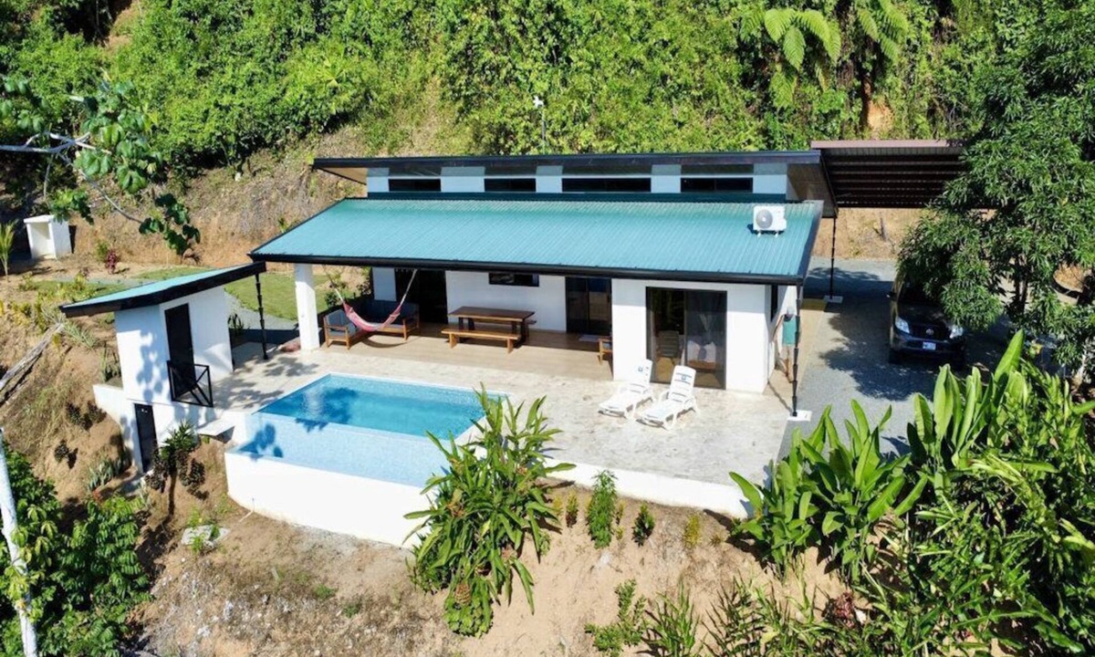 Cascada Azul House | Sunset Haven: Oceanview Bliss Just Minutes from the Beaches of Dominical