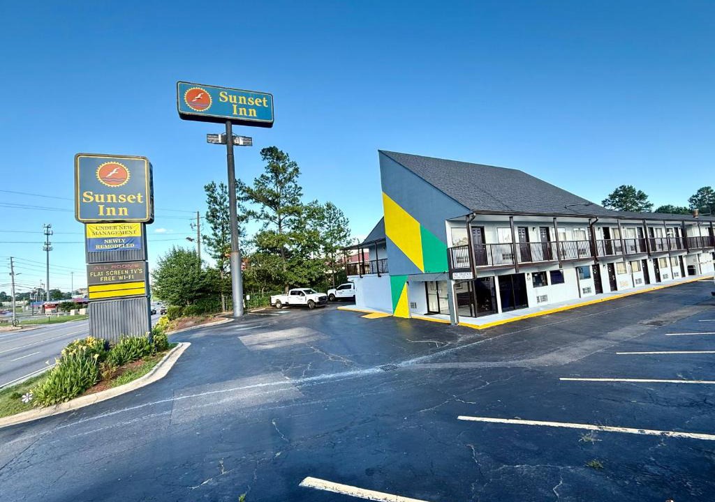 Augusta Hotel | Sunset Inn - Augusta