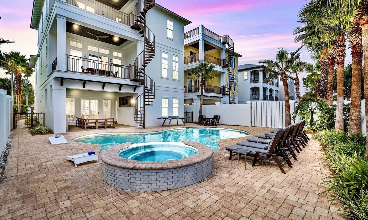 Frangista Beach House | Sunset Manor: Private beach, Ocean views, Heated pool, Free Golf cart, Game room