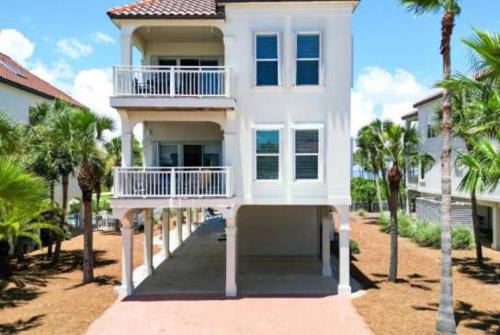 East End House | Sunset Paradise Gulf View Pool 4 KING Sunset Beach