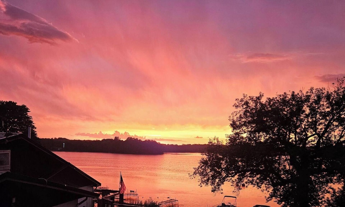Cornell House | Sunset Point at the Nook — Charming Lakefront Home with Deck & Modern Comforts