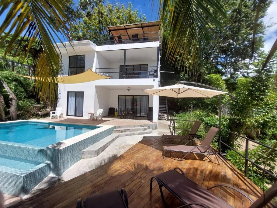 Samara Apartment | Sunset Villa - Stunning Poolside