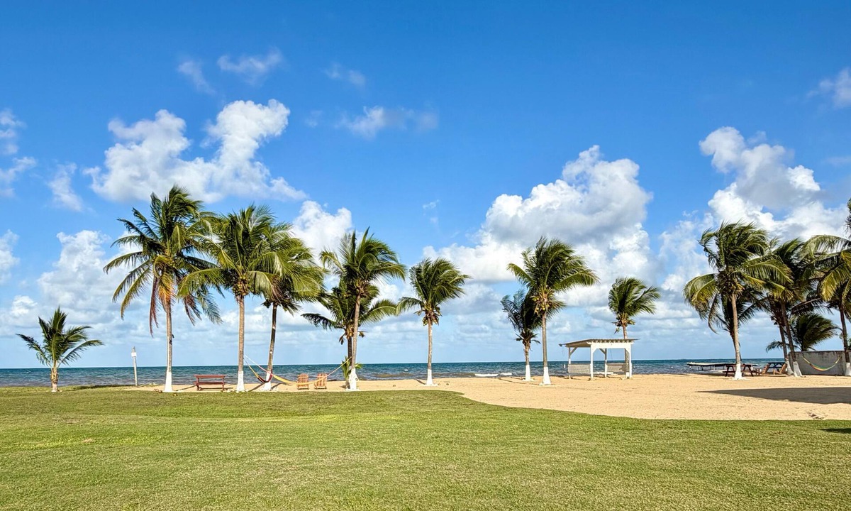 Dangriga Cabin | Sunshine Cabanas At Ocean View