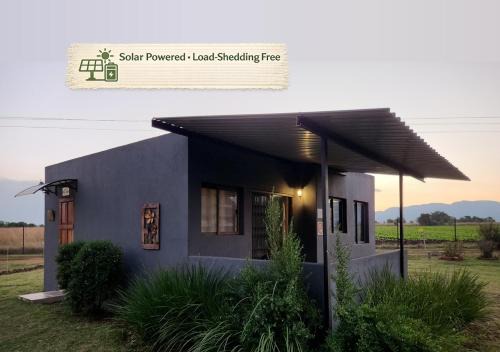 Hartbeespoort Ski Chalet | Sunshine Cottage