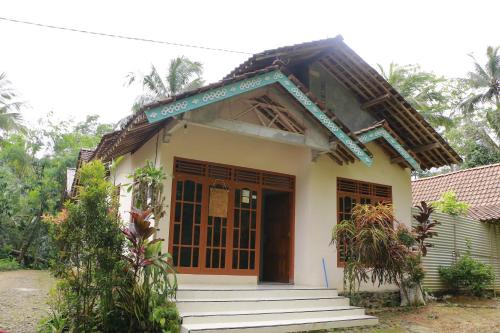 Kokap Hostel | Suparman Homestay