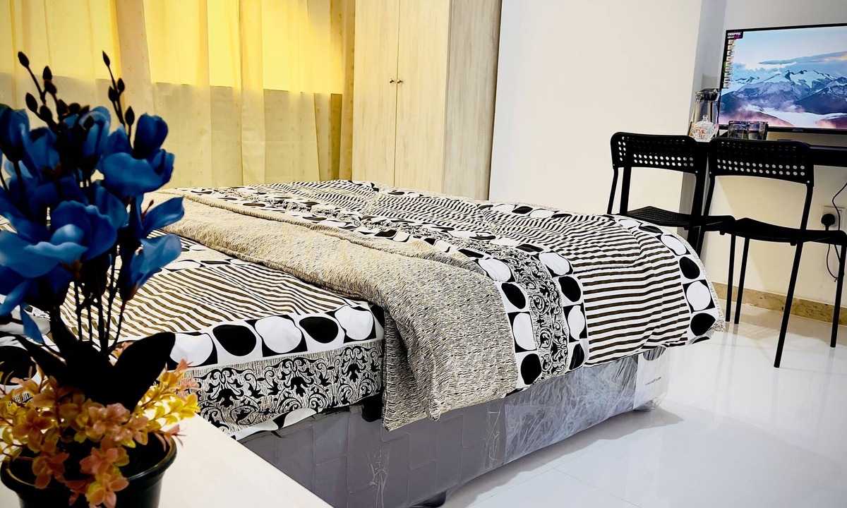 Abu Dhabi Apartment | Super 2 private rooms in a apartment