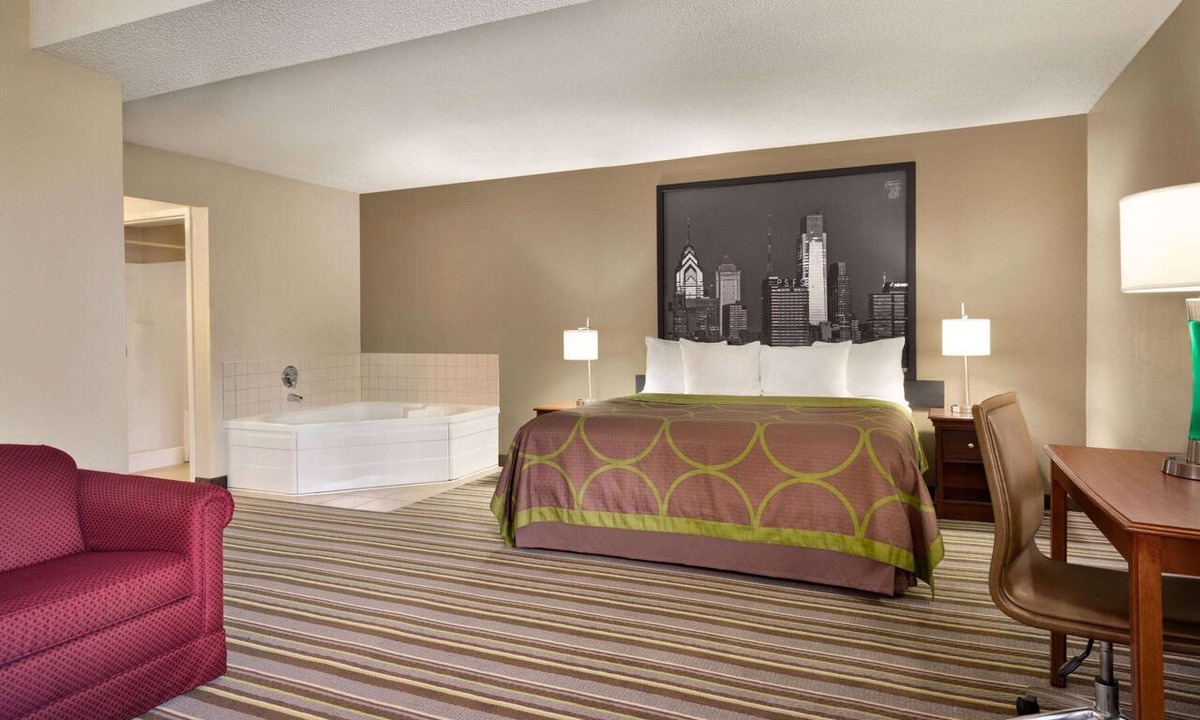 Scotland Hotel | Super 8 by Wyndham Chambersburg I-81