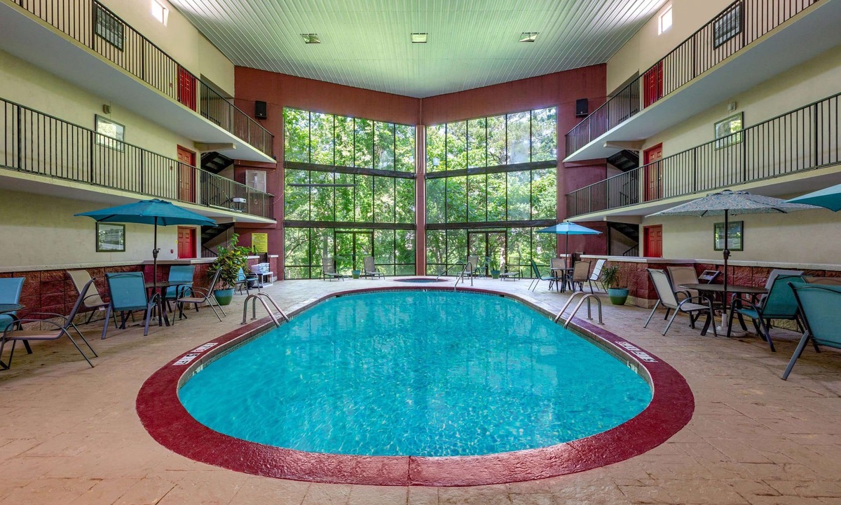 Eureka Springs Hotel | Super 8 by Wyndham Eureka Springs