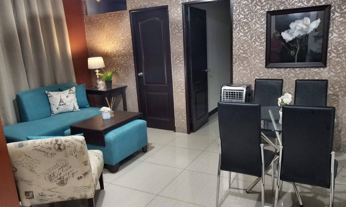 Imus Condo | Super Cute Hampton Suites In Great Location !