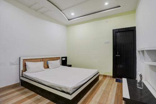 Dhanbad Hotel | Super Hotel O The Nirvana Resorts
